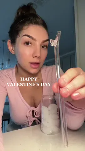💌💕  #ValentinesDay #valentinesdayalone #romanticizeyourday #makeyourselfhappy #springtraining2023 #fyp #happyvalentinesday #wearpink #goodvibes 