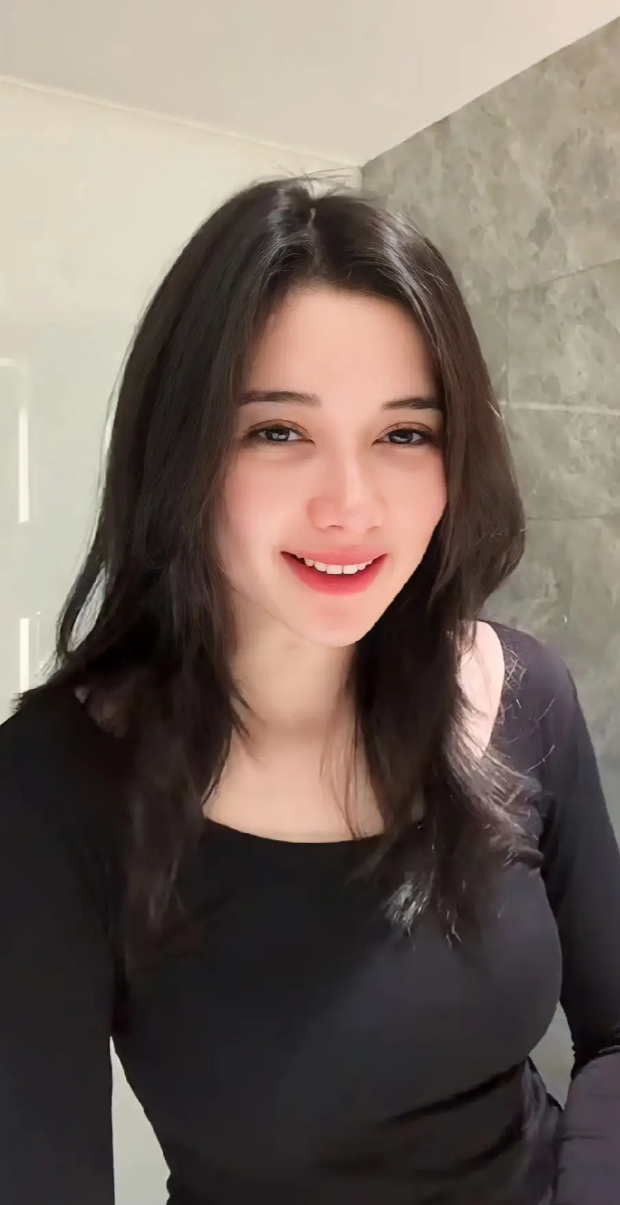 Iris Wullur 🖤 Tercantik sejagad tiktok  #fyp #foryoupage #wallpaper #iriswullur #cantik #aesthetic #sidangsambo #trending 