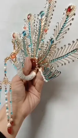 Handmade jewelry diy wire rapping hairpin#handmade #jewelry #DIY #foryou #handmadejewelry #handmadegifts #creative #jewelrybusiness #gift #hairproducts #tutorial #handcraft #wirewrap #peacock 
