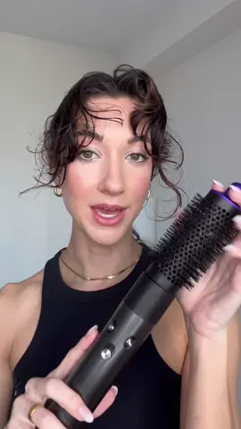 hair prep is key for smooth, long lasting blowouts 👌🏼 @livingproofinc @sephora @ultabeauty #livingproofinc ad 