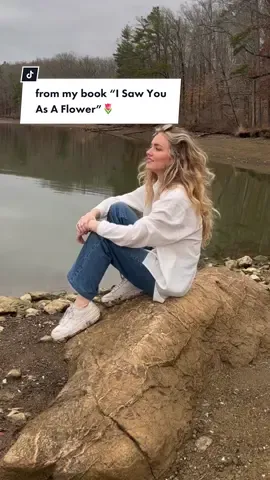 from my poetry book, “i saw you as a flower”🌷 #lovepoetry #lovepoem #loveyourself #isawyouasaflower #spokenword #spokenwordpoem #relationshippoetry #poetrytok #BookTok #writertok 
