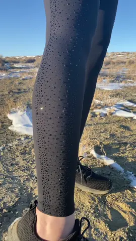 Here’s a short teaser of a photo shoot I did for @luxeladyfit more videos and photos coming soon! Check them out for the most beautiful and comfy activewear! #activewear #luxeladyfit #rhinestones #glitterlover #rhinestone #clothingbrand 