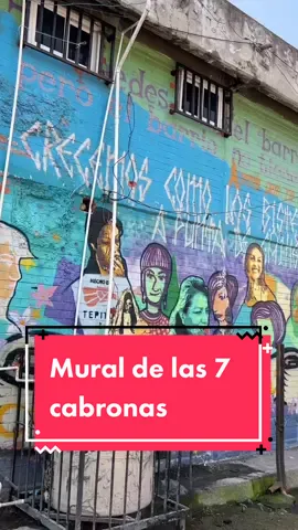 Has entrado a una de las #vecindades de #tepito ? Así son #latinoamerica #cultura #murales #lascabronas #tepitomexico🇲🇽 #tepitocdmx #tepitobravoelbarrio #barriobravo #oigancomo 