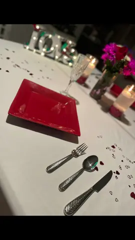Love is showing action and it is always a pleasure with this family. Being a private chef comes with thw joy of watching the joy of love come together. It was a pleasure making this couple smile yet again. Their son enjoyed every minute of it. #lgbtq #bestfriendstolovers #privatechef #decoration #lovestory #loveintheair #ValentinesDay #family 