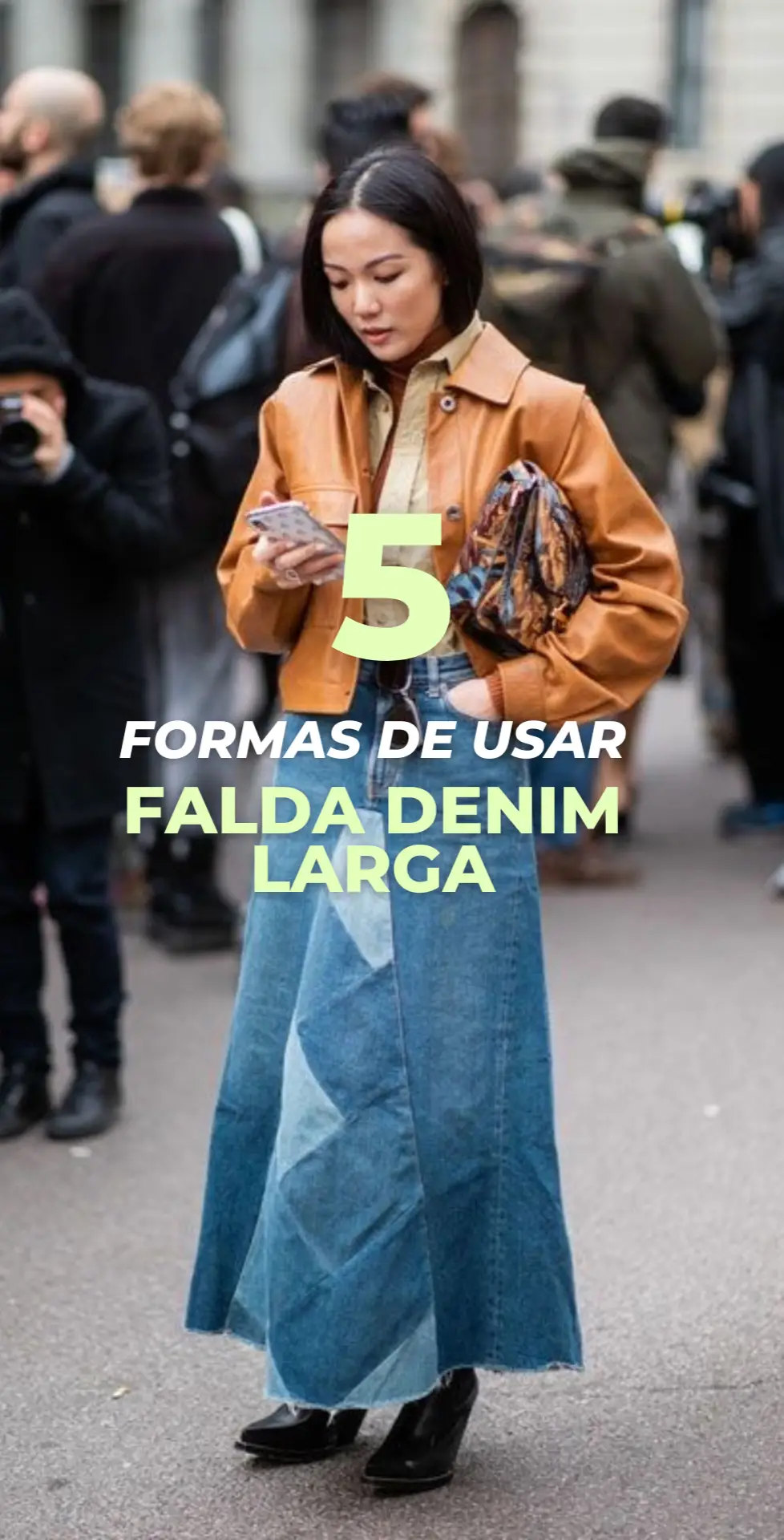 5 Sencillas formas para usar tu falda larga de mezclilla sin morir en el intento 💙  Atrévete a usar esta súper tendencia que para mi se convertirá en un básico! #tendenciasdemoda #modaentiktok #faldalarga #faldadejeans #denimondenim #quemepongo #faldaslargasdemoda #moda2023 #consejosdemoda 