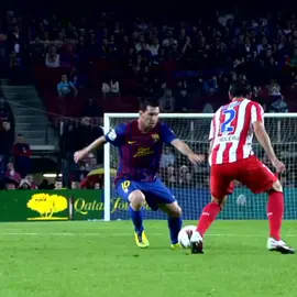 Messi dribbling skills🇦🇷✨#messi #barcelona #football #อย่าปิดการมองเห็นผม 
