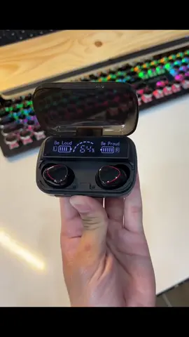 Tai nghe bluetooth M10 kèm sạc dự phòng cao cấp.
