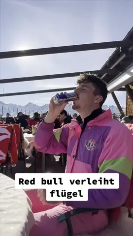 Red bull verleiht flügel 😂⛷️.                           @Red Bull wegen Sponsoring einfach melden 🫶😂 #ski #apreski #austria #winter #new #snow #fy #fyp#hansihinterseer #kitz #skitwist#skiing #skills #redbull #resbullski #sponsoring  #kitzbühel #readyfornextsession #powder #sun #ski #winter #new #snow #fy #fyp #hansihinterseer #kitz #sun #skitwist #skling #skills #kitzbühel