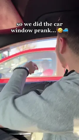 props to everyone for being good sports🤣🚙 #nathanandgrace #Relationship #prank 