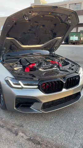 Dirty ass engine bay 😶‍🌫️ #f90 #f90m5 #m5 #bmw #fyp 