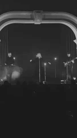 can’t wait to be back on stage & sing for u ♡´･ᴗ･`♡