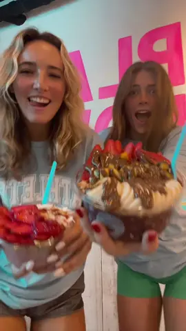 We love @playabowlscoralgables and their new bae bowl!!😻💓 #playabowlathletes #nil #bae #fyp 