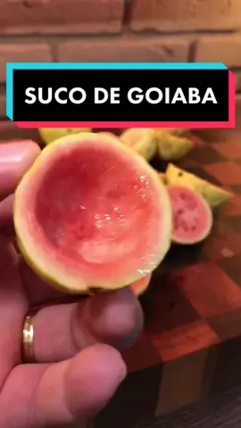 Suco de goiaba!  #asmr #suco #goiaba #food #juice #receitas #Recipe #asmrfood #cooking #asmrsounds #tiktokfood #receitastiktok #receita 