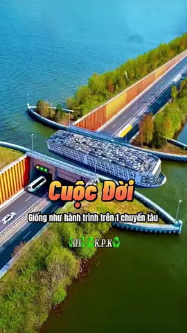 Chuyến tàu CUỘC ĐỜI 