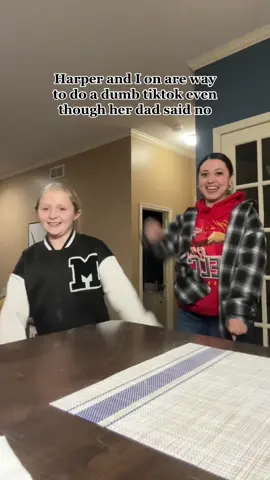 Sorry dad, our fans are waiting 🤷🏻‍♀️ #NextLevelDish #thegirlswhogetit #tiktokdance #funny #satiretiktok 