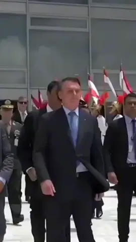 Pra sempre o capitão do povo! 🤌🏻🥹 #bolsonaro #lulaladrãocachaceiro #capitaodopovo22 #parasempre #2023 #jairmessiasbolsonaro #presidentebolsonaro🇧🇷🇧🇷🇧🇷🇧🇷 #teamamos 