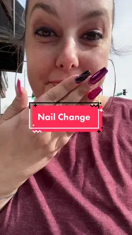 She always has me right! #teachersoftiktok #teachertok #nails #nailart #nailsalon #teacher #funny #comedy #nails💅 @nailconfessions_bydenise 