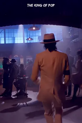 #Smooth Criminal» es una canción interpretada, escrita y coproducida por el cantante estadounidense Michael Jackson, incluida en su séptimo álbum de estudio, Bad (1987) La compañía discográfica Epic Records la publicó el 14 de noviembre de 1988 como el séptimo sencillo del disco.[1]​ Posteriormente figuró en sus discos de grandes éxitos Number Ones, The Essential Michael Jackson, The Ultimate Collection, King of Pop, This Is It, e Immortal.#The King of Pop cinema#Alcanzó el séptimo puesto en el Billboard Hot 100. Fue lanzada nuevamente en Visionary: The Video Singles. El sencillo relanzado llegó al puesto número 19 en el Reino Unido. La primera emisión en televisión como un video fue a principios de octubre de 1988. La canción trata sobre una mujer llamada Annie, que ha sido atacada en su apartamento por un asaltante. La canción sirve como el tema principal de la película de Jackson de 1988 Moonwalker, y es tocada como la banda sonora de fondo en una sección del juego de vídeo Michael Jackson's Moonwalker.#michaeljackson #fyp #IB #cinema jackson#musica #clasic #viral #funny #fypsounds #IB coreografy Mj#inspiration #dance #fypシ #clasico #pelicula moon wooker to michael jackson producction#con 80 dancer#fypsounds #el video se encuentra cortado por derechos de autor#su descarga se encuentra restringida en su totalidad#gracias tik tok por colaborar con este espacio cultural#contenido de conocimiento publico #Espacio de trasmisión de la cultura pop.#foryou #for Michael jackson#dc #musica #The king of pop ,saludos a los fans de todo el 🌎 mundo...