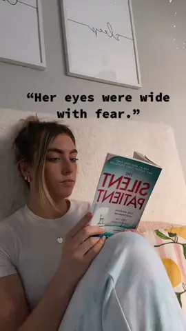 If you know about the silent patient you knowwwwwwww !! Did anyone else have this feeling whilst reading the plot twist? 📚🔪🥹❤️‍🔥  #thesilentpatient #thesilentpatienttwist #alexmichaelides #ukbooktok #bookswithtwists #bookswithplottwist #bookswithatwist #thrillerbookrecomendations 