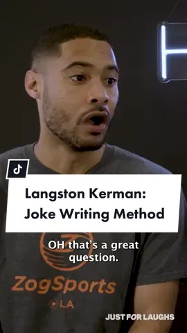 How do comedians write their sets? 🤔 We spoke with Langston Kerman at Just For Laughs Montreal last summer and he told us his method! #comedy #comedian #standup #standupcomedy #behindthescenes #justforlaughs #jflmontreal #interview #celebrityinterview 