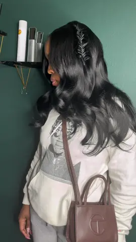 Quickweave service using pack hair ✨ click my link to book ! I would love to service youuuuu!  #GetCrackin #viral #dallashairstylist #texashairstylist #quickweave #BlackTikTok #hair #dallas #fyp #hairstyle 