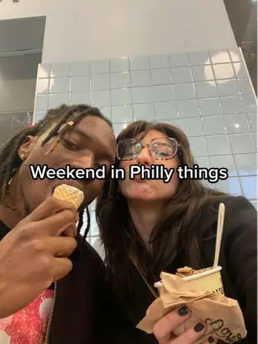 This weekend in photos ✨ #kasiamoniquecontentcreator #stroudsburgcontentcreator #phillytrip #monstervegan #phillyeats #outfitideas #kasiamoniqueoutfits #stroudsburglifestyleblogger #winteroutfit 