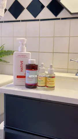 my GRWM routine 🤍  #grwmroutine #grwmwfhedition #healthyhabitsdaily #ugccontentcreator #ugccontent #makeyourbed #SkinCare101 #vitamingirl #walkingpad 