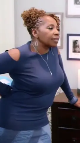 I really can't lmao #hazele #iyanla #iyanlafixmylife #tvmoments #oldtv #funny #funnymoments #nostalgic #harriettubman #fypシ #viral 