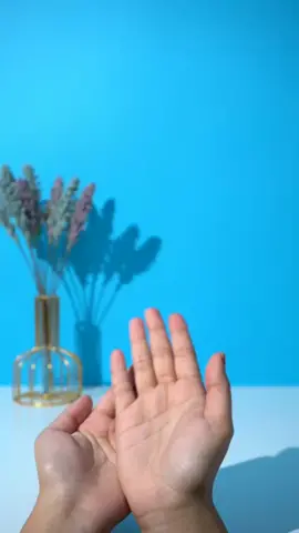 Cari solusi untuk kulit kusam dan bau badan? Pas banget! Cek keranjang kuning yuk! #FestivalRawatDiri #MENScrub #Beautytips #ResepGlowup #Glowingskin #EnjoyAmazingSkin #Glowingskinroutine #GlowupTips #Facewashpria #EnjoyAmazingSkin #Tiktokshop #FYP 