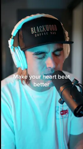 Love this tune! You can find this cover on the Kifaru EP. 👍 #charliesimpson  #rhino  #beforeyougo  #lewiscapaldi 