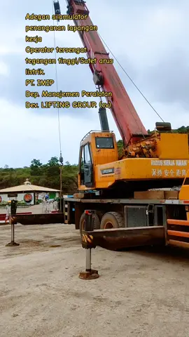 Actor sinetron ❎ operator crane✅ 😂😂😂 #operatorcraneindonesia🇲🇨 #imipmorowali #helmkuning 