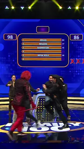 HEBOOOOH banget gaesss🤣🙌🏻. Yang masih belum move on dari keseruan episode SPESIAL tadi malam siapa aja niih?🔥  @MNCTV @fremantle Indonesia  #Family100 #SurveiMembuktikan #FamilyFeud #FamilyFeudID