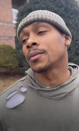 When Erica catches Sarah’s boyfriend coming from her sister’s house! #nichesworld  #imforthestreetstour 