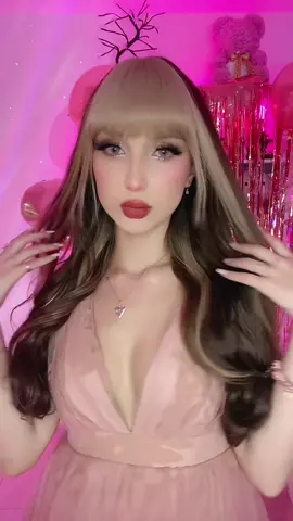 Gracias a todos los que estuvieron anoche, acompañandome y apoyandome 🥹♥️ son los mejores!! Hoy es mi cumple por fin 🎂 mas tarde estare en live para terminar mi cumpleaños junto a ustedes 🥰