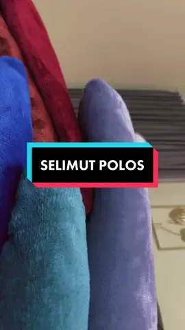 SELIMUT SINGLE POLOS SUPER GLOSSY HADIR DENGAN HARGA PROMO DI LIVE KITAA✨✨#tiktoklifestylesale #selimutbuluhalus #selimutkorea #selimutmurah #foryou #fyp 