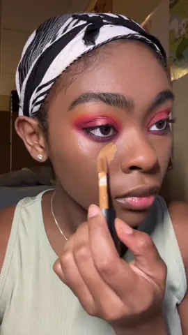 trying to get some use out of a foundation that’s not my shade also i’ll never not use nyx for my lip combos • #maybellinefitme #makeup #foundationtoolightortoodark #concealer #fyp #tiffanyglowss #nyxcosmetics #nyxbuttergloss #blackgirlmakeup 