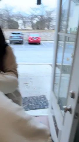 When your girl pull up on you while you got another girl there 😂😂😂😂😂 @yagirl.oliveraflower 
