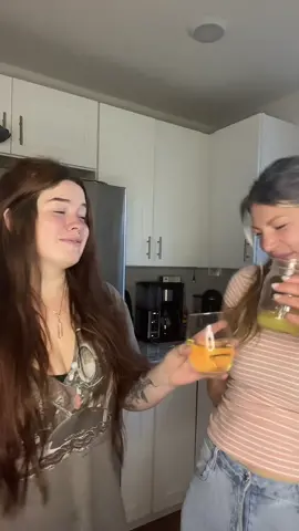 the two bitches are back @scarletwilli 