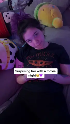 She was so happy😍🥹💜 #livenfamily #maryroseliven #liven #movienight 