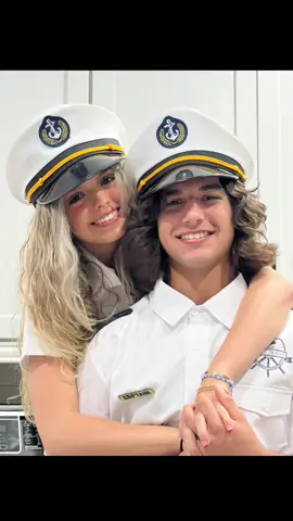 Happy 18th Birthday Maddy we love you 🥰 #birthday #happy#couple#18thbirthday .