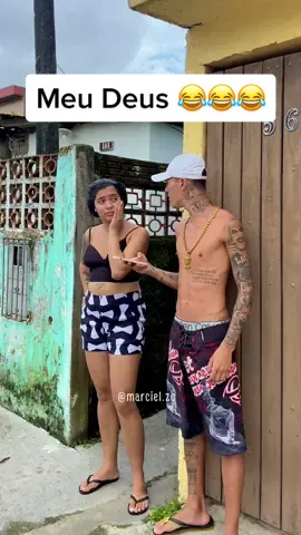 Oxe kkk to errado ? Kkkk #casaltiktok #casados #casalcomedia #casalengraçado #casalmeme #vamosr #piadas #piadasengracadas #piadadodia #comedia #humor #memestiktok #memesbrasil #zoeiradavida #zoeira #casalzão #vamosrir #zoeirasemlimites #pegadinhasbrasil 