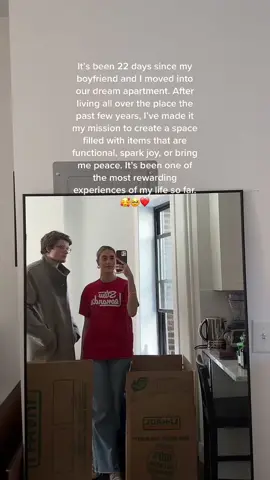 Move in day feels like a lifetime ago 🥲 #moveinday #nycapartment #minimalapartment #nyclife #functionalspaces #sparkjoy #movingstorytime 