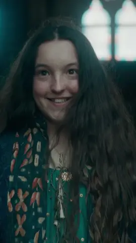 Replying to @julia.bardin we stan Bella Ramsey 😍 #CatherineCalledBirdy #BellaRamsey #JoeAlwyn #medieval #uncle 