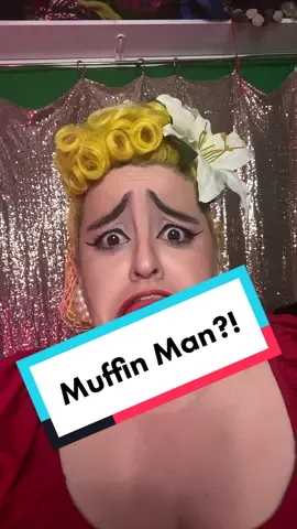 The only muffin man i know is ….. 🫣 #shrek #themuffinman #themuffinmanshrek #pinup #fyp 