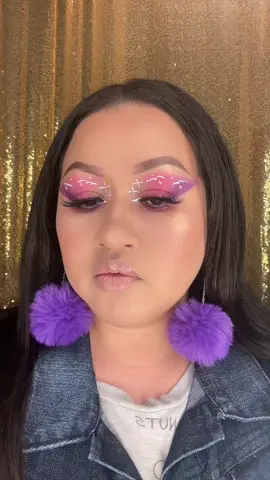 Maquillaje de nubes con mariposas 🦋 @queens_cosmetics1 cd:Miriam🦋 @monarcacosmetics 🦋@buxomcosmetics @bossymammabeauty cd:Miriam🦋 @benefitcosmetics #benefitbrows #benefitcosmetics #benefitclubpink #AXERatioChallenge 