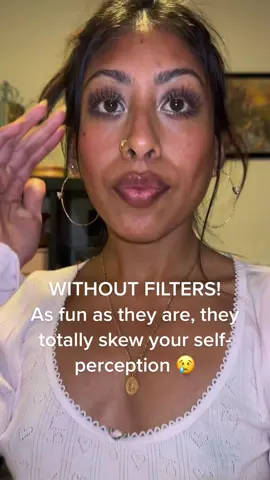 A couple years ago I wouldn’t have DARED take a picture without a Snapchat or IG filter, I was so incredibly reliant on them and dreaded taking pictures. Filters aren’t bad and they’re just for fun, but becoming reliant on them can be harmful to your confidence and self esteem, trust me girls, youre gonna love looking back years later  and seeing you have photos with no filters 💕love you girlies 😘♥️#selflove #latina #confidencetipsforwomen 
