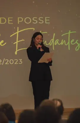Tomada de Posse ✨ No passado dia 6 de fevereiro pelas 18:30 no pavilhão multiusos da Escola Secundária Júlio Dinis decorreu a Tomada de Posse da nossa nova Associação de Estudantes. Agradecemos a presença de todos aqueles que puderam comparecer e partilhar este grande momento connosco! Agradecemos em especial á direção do Agrupamento de Escolas de Ovar Sul por ter estado presente, juntamente com o Vice-presidente e vereador da Educação da CMO Dr. Domingos Silva e a chefe da divisão da educação da CMO, Dra. Margarita Nicolau. Por último mas não menos importante, agradecemos a todos os alunos por terem confiado em nós. Um obrigado a todos vocês 🫶🏼 🎞️ @fabiosvision #listaV #vegas #whathappensinvegasstaysinvegas #foryou #champions #WeDidIt 