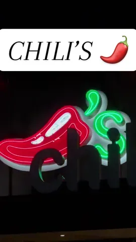 The new Chili’s chicken crispers are better than the originals and that is a hill i am willing to die on 🤤 @chilisofficial #chilis #chilischickencrispers #nationalmargaritaday 