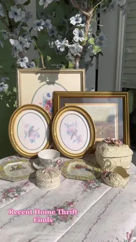 This weeks home thrift finds! 🧸🎀  #balletcore #princesscore #dollette #coquetteaesthetic #coquette #cottagecoreaesthetic #pinterest #dollcore #thriftfinds #thrifthaul 