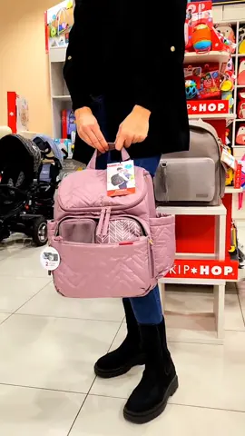 Skip Hop torbe za mamu: sve što je potrebno za bebu kad se ide van stane u ovu modernu i praktičnu torbu😍  Web shop: www.tintilinic.ba #fyp #mame #bebe #skiphop 